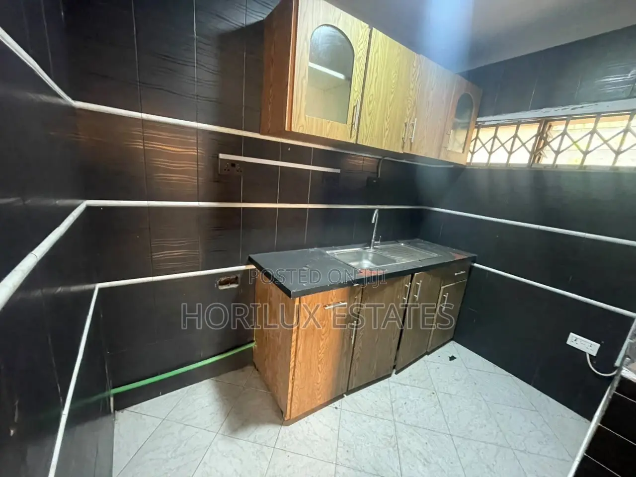 2bdrm Apartment in Dzorwulu Perez for rent