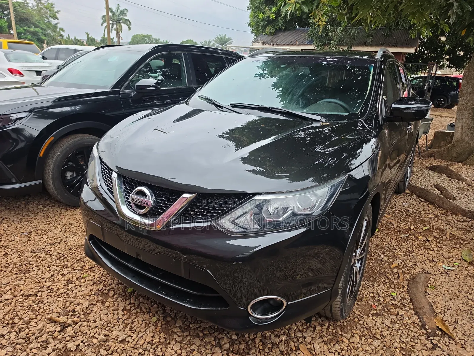Nissan Qashqai 2017 Black