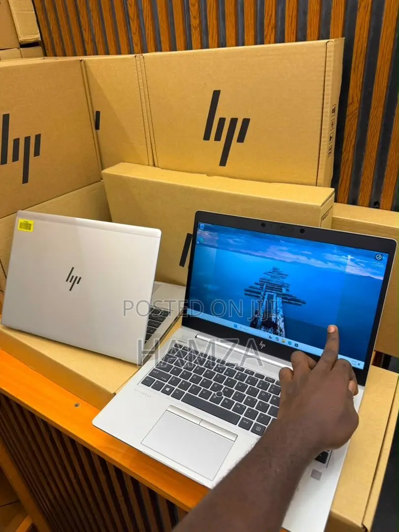 New Laptop HP EliteBook 745 G6 16GB AMD Ryzen 5 SSD 256GB