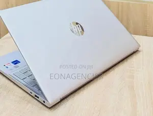 New Laptop HP 16GB Intel Core Ultra 7 SSD 1T