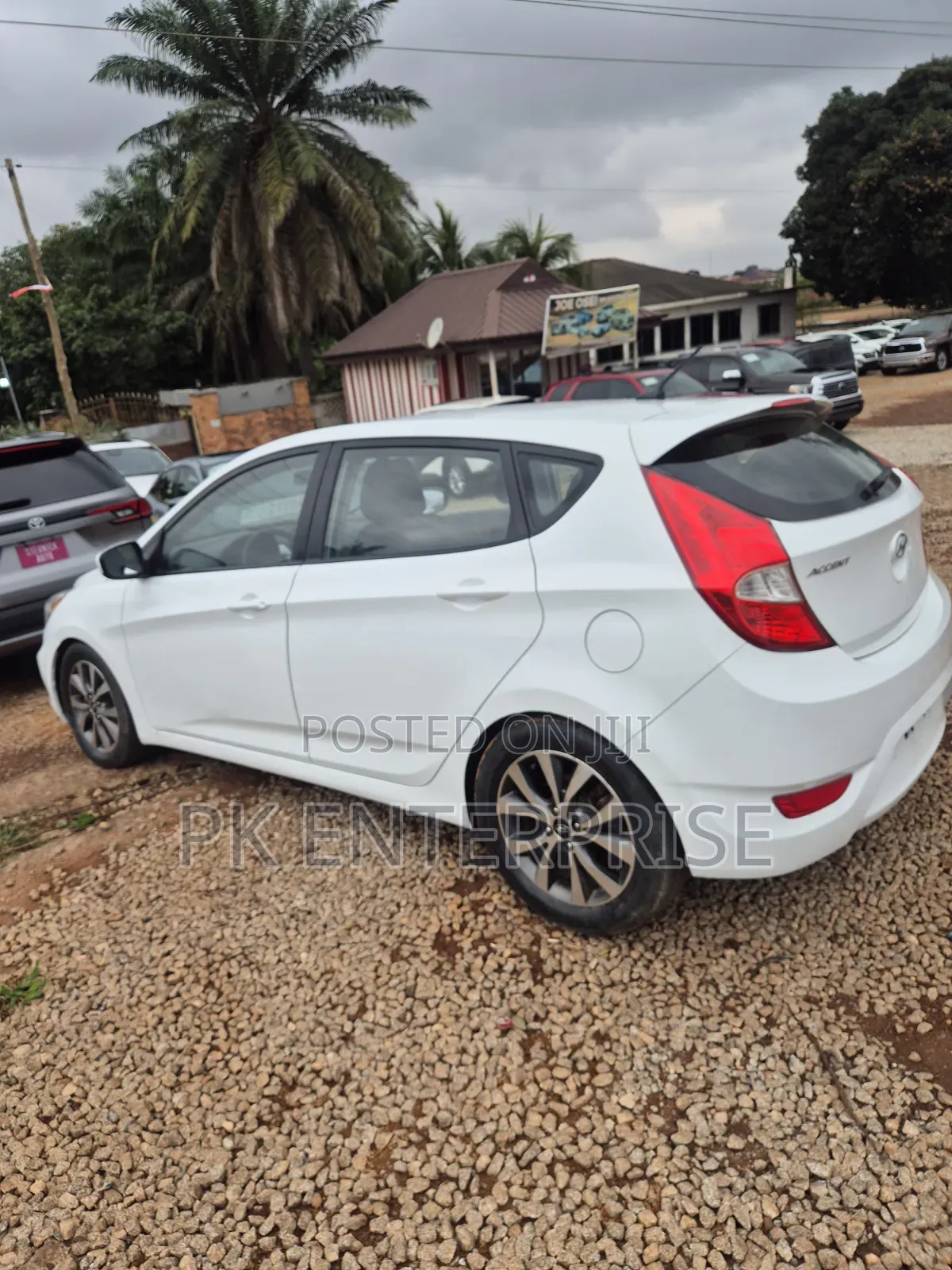 Hyundai Accent 2017 White
