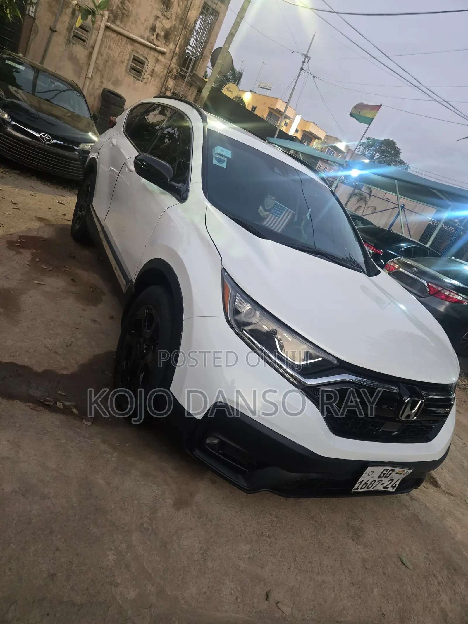 Honda CR-V Touring AWD 2019 White