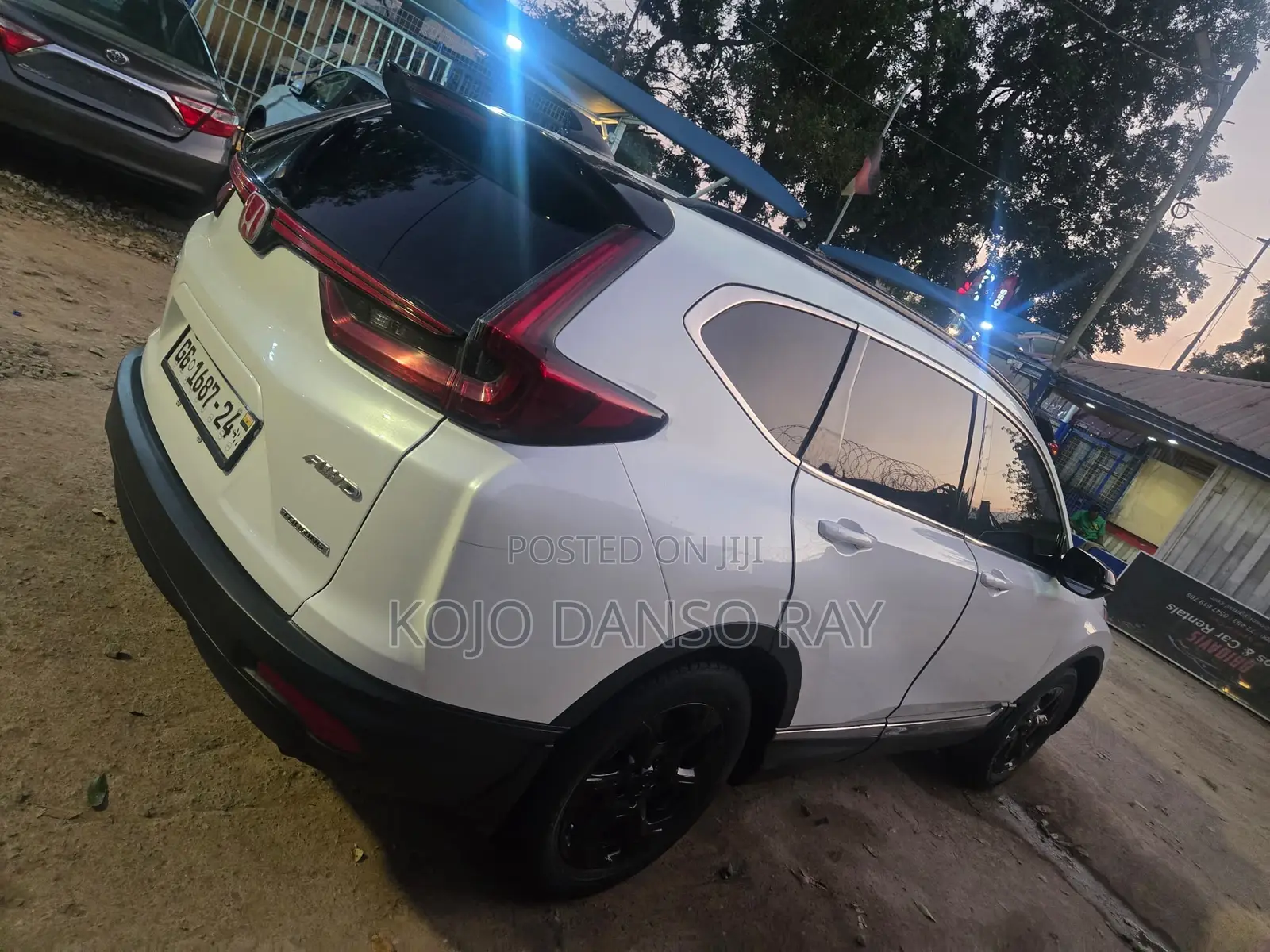 Honda CR-V Touring AWD 2019 White