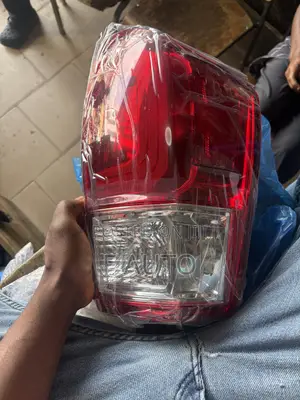 Toyota Tacoma 2017,2018,2019,2020,2021 Taillight