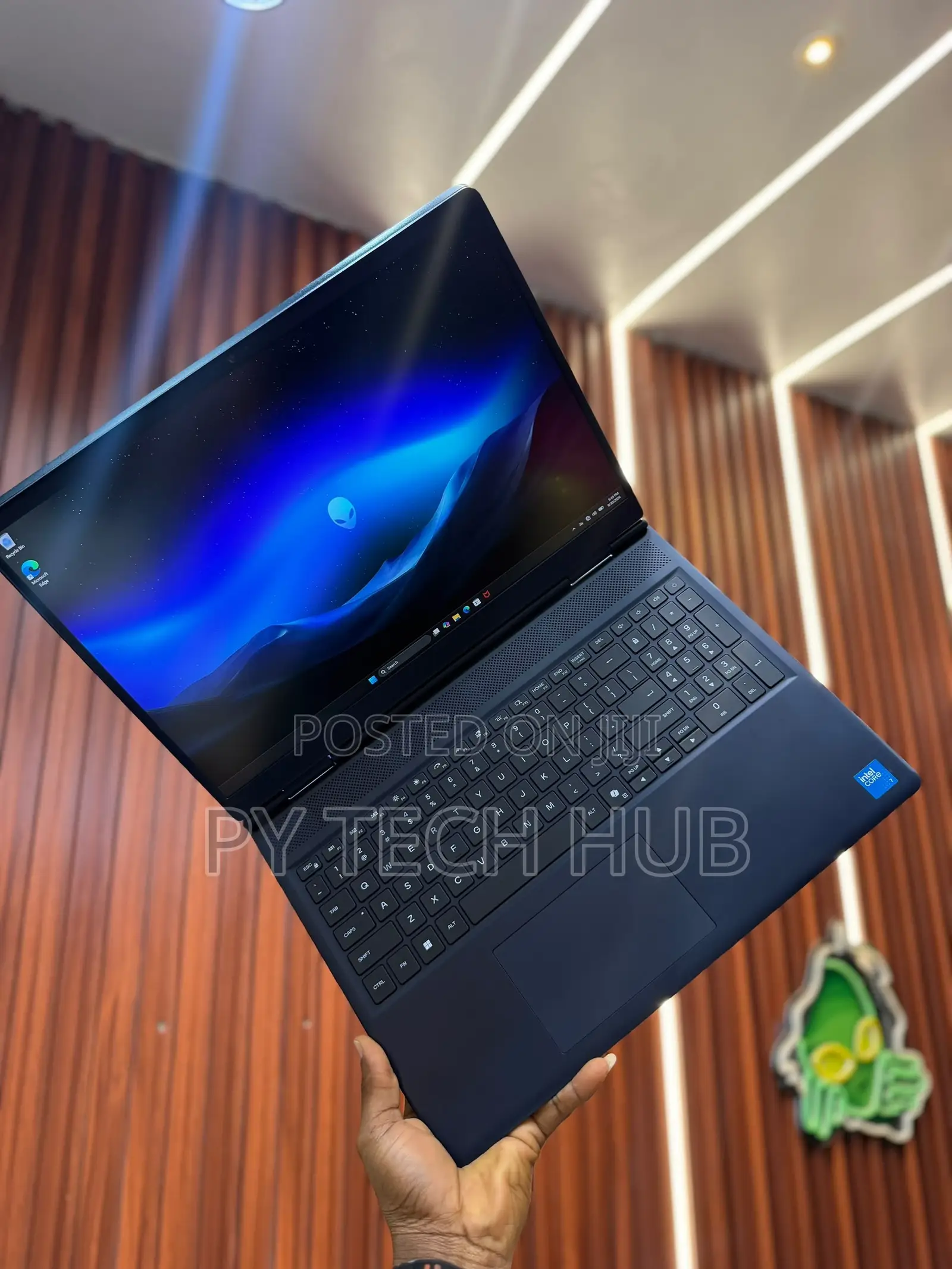 Laptop Alienware 16 Aurora 16GB Intel Core 7 SSD 1T