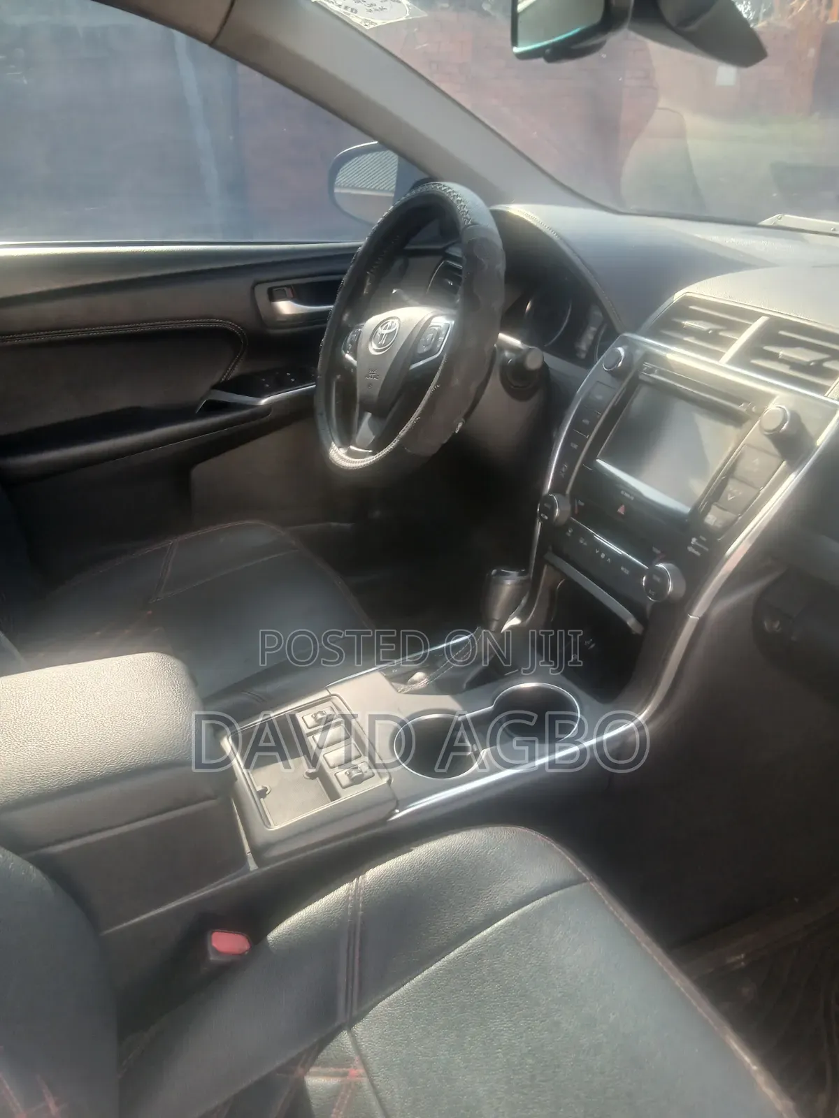Toyota Camry Hybrid XLE 2023 Black