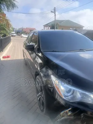 Toyota Camry Hybrid XLE 2023 Black