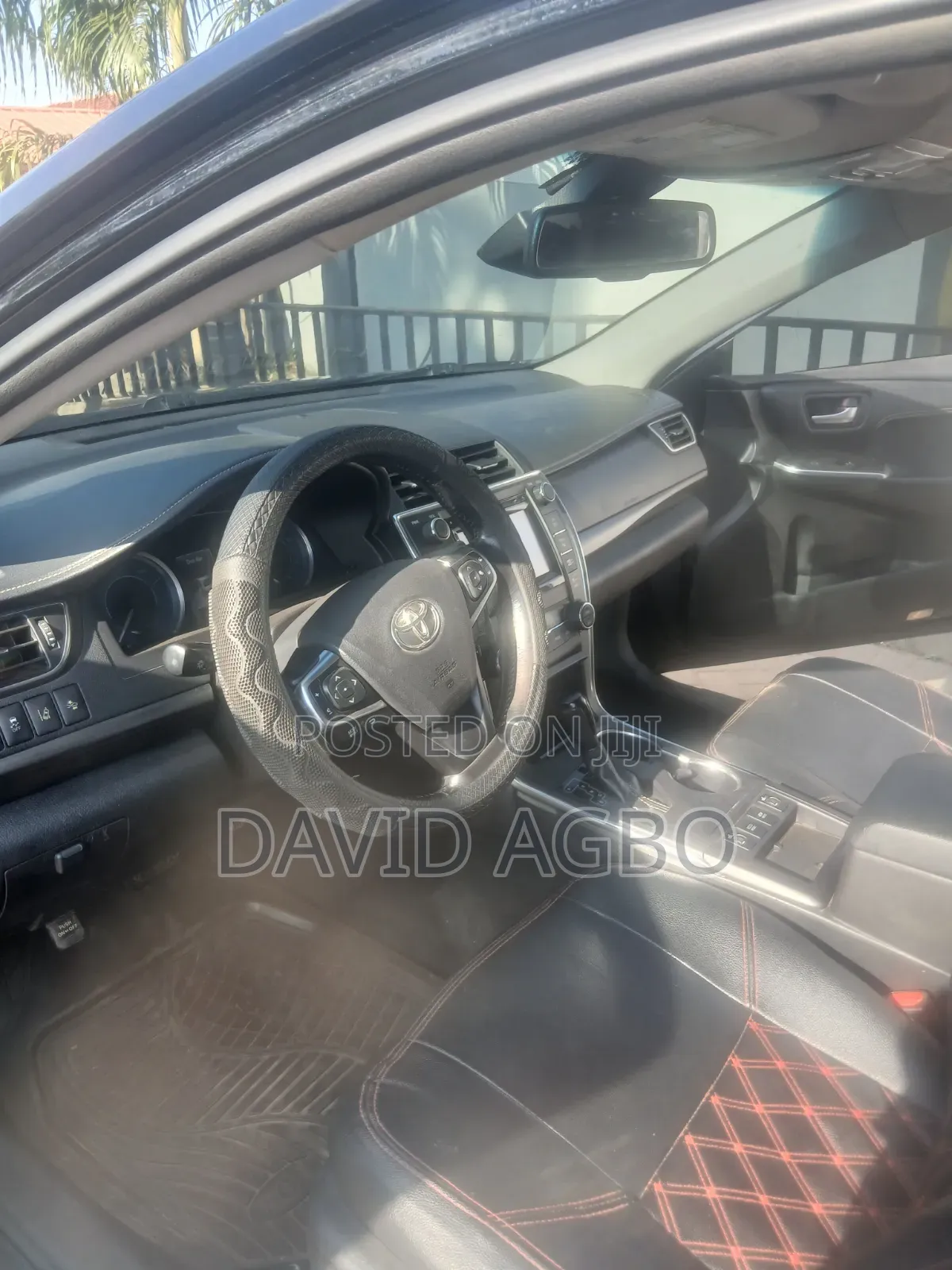 Toyota Camry Hybrid XLE 2023 Black