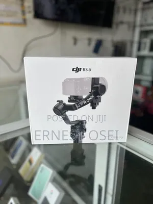 DJI RS 5 Gimbal Stabilizer
