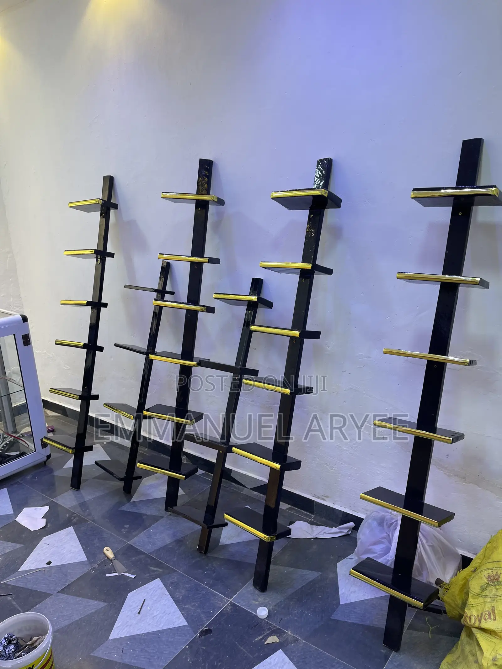 Shoe Shelves for Your Shop and House