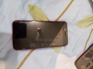 Apple iPhone 8 Plus 64 GB Red