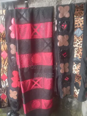 Frechikente Clothing)