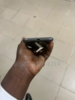Apple iPhone 11 128 GB Black
