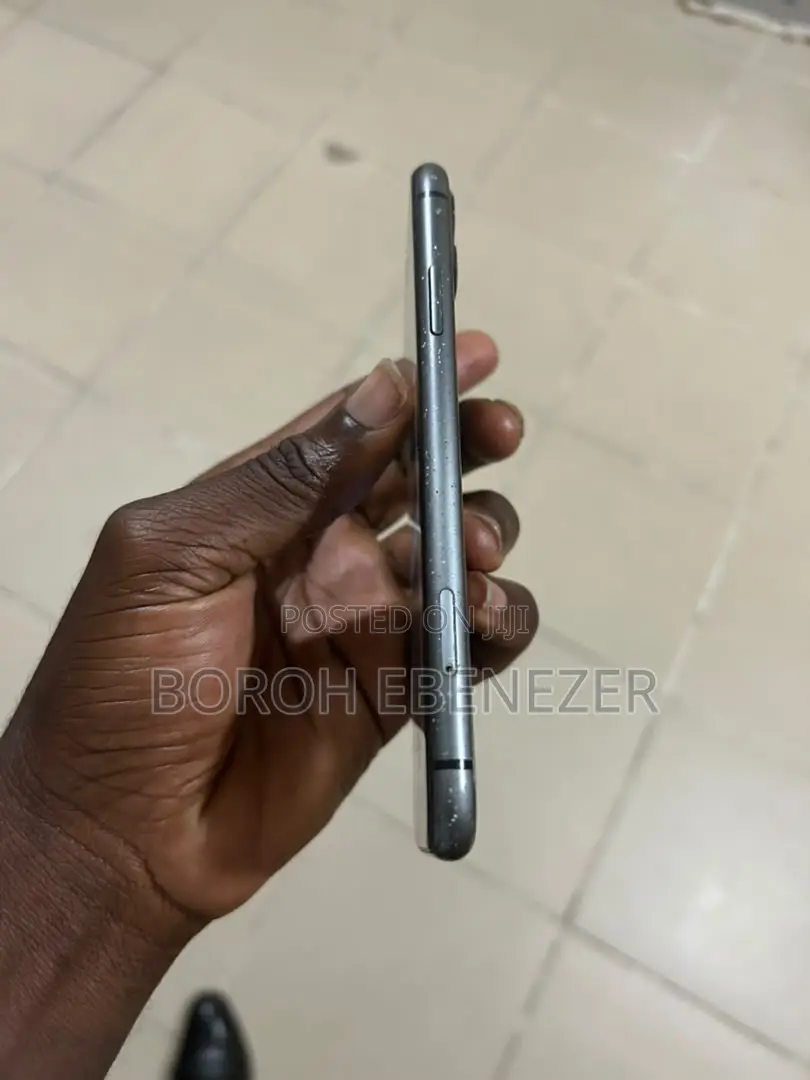 Apple iPhone 11 128 GB Black