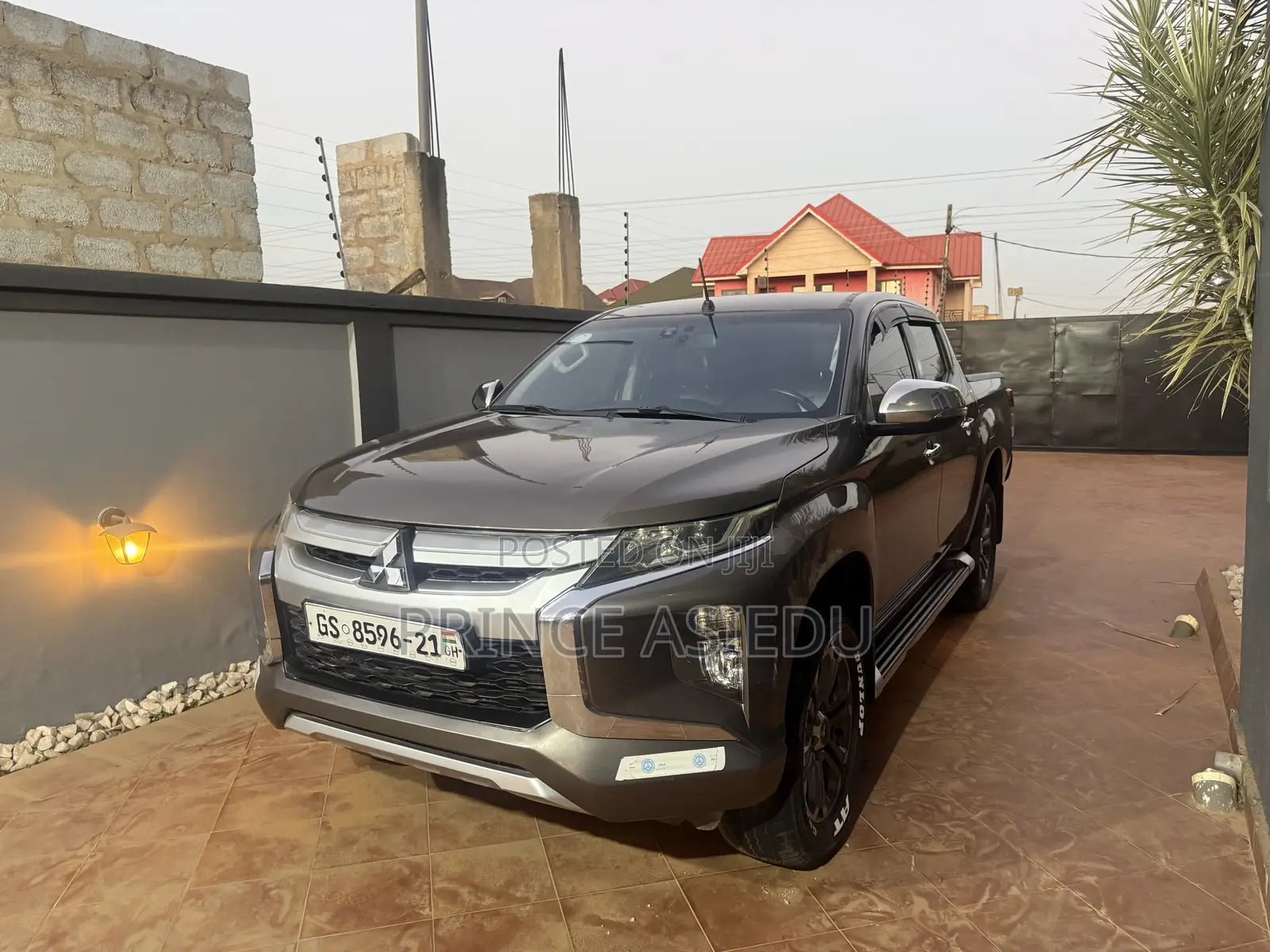 Mitsubishi L200 Sportero 2.4 Diesel 2021 Brown