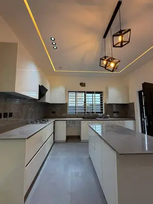 4bdrm House in Sefdard Properties, Oyarifa for sale