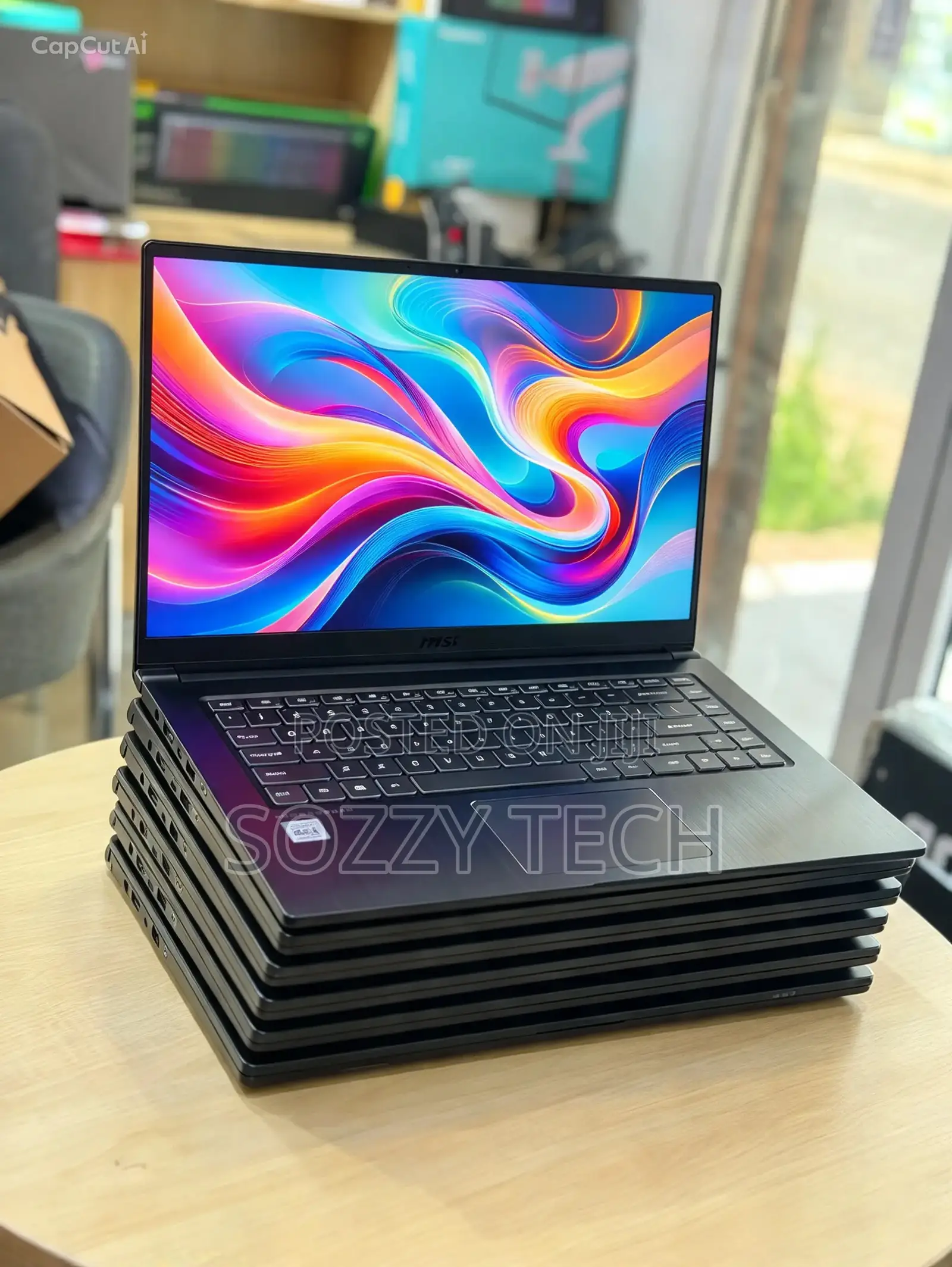 Laptop MSI Modern 14 8GB Intel Core i5 SSD 256GB