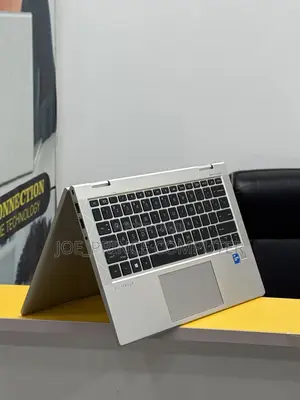 Laptop HP EliteBook 830 G8 16GB Intel Core i5 SSD 256GB
