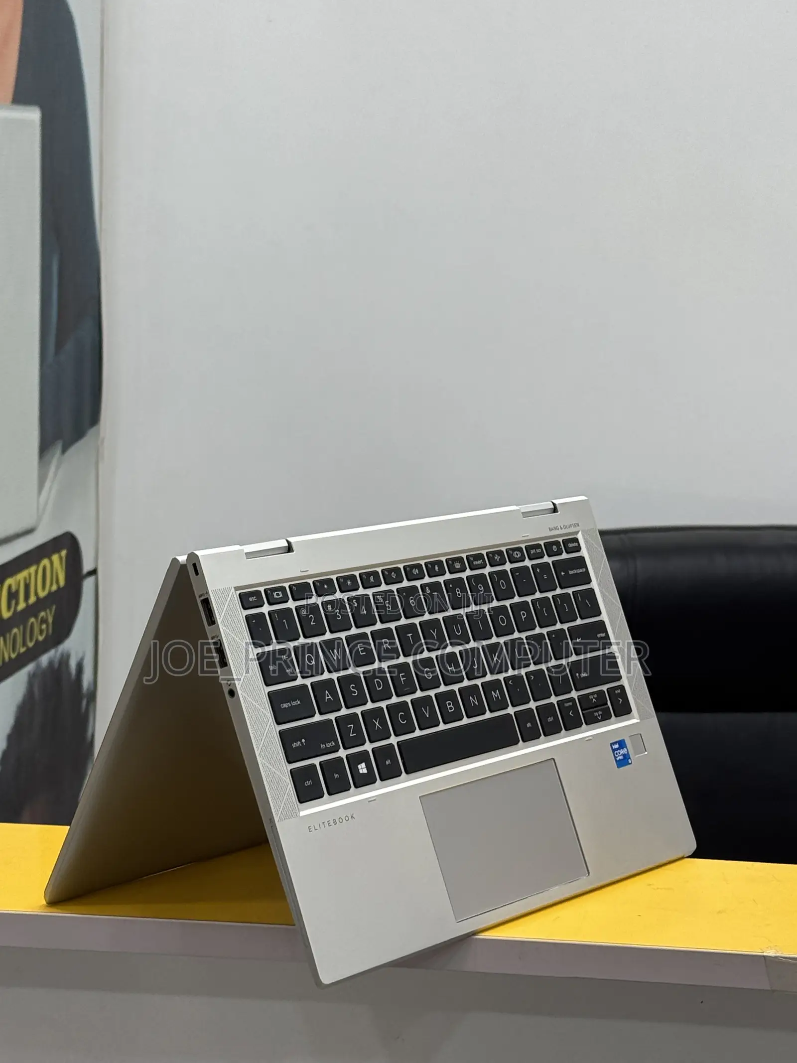 Laptop HP EliteBook 830 G8 16GB Intel Core i5 SSD 256GB
