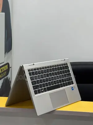 Laptop HP EliteBook 830 G8 16GB Intel Core i5 SSD 256GB