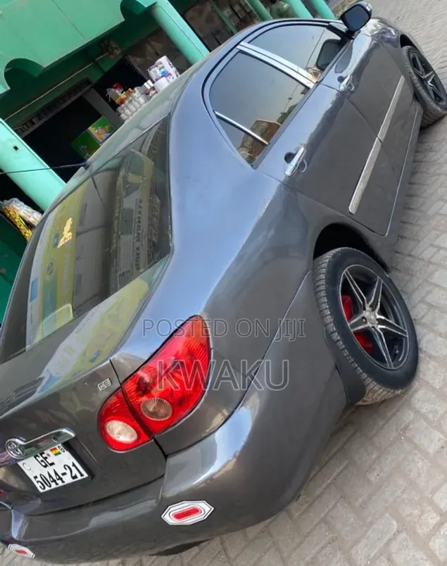 Toyota Corolla 2007 Gray