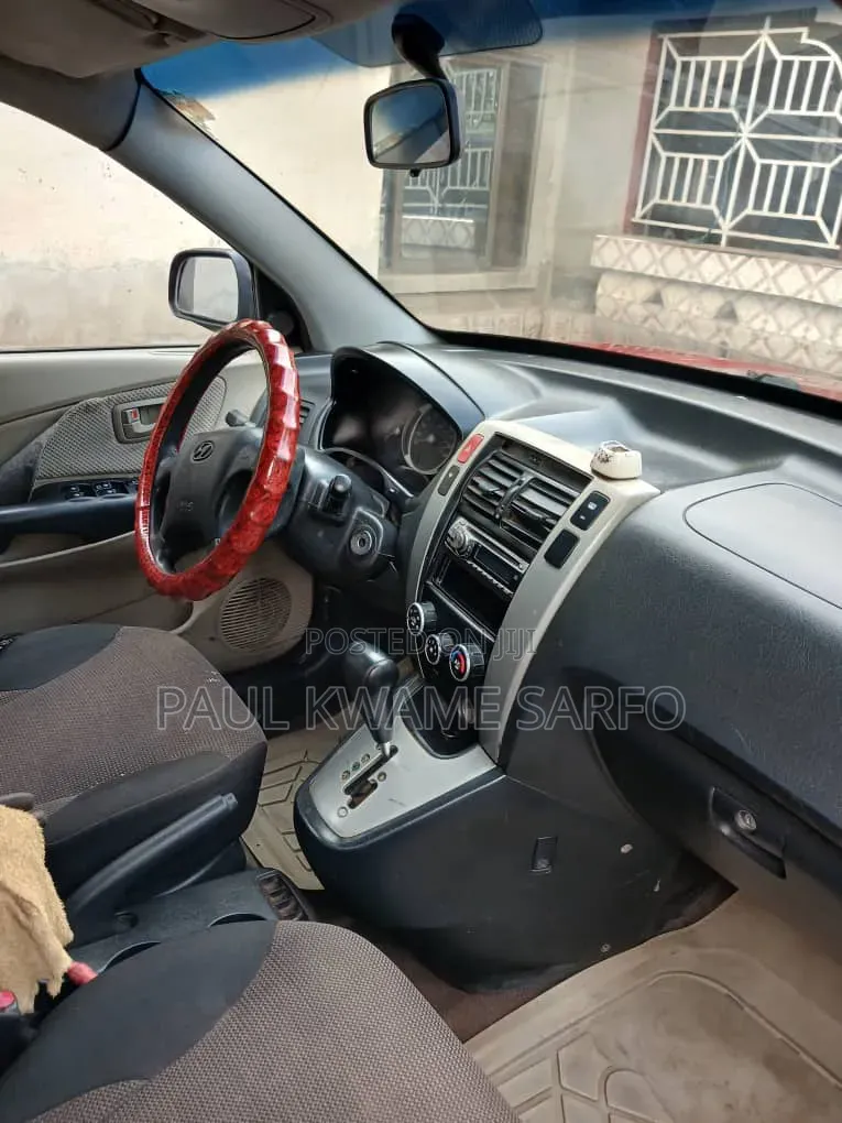 Hyundai Tucson 2009 Red