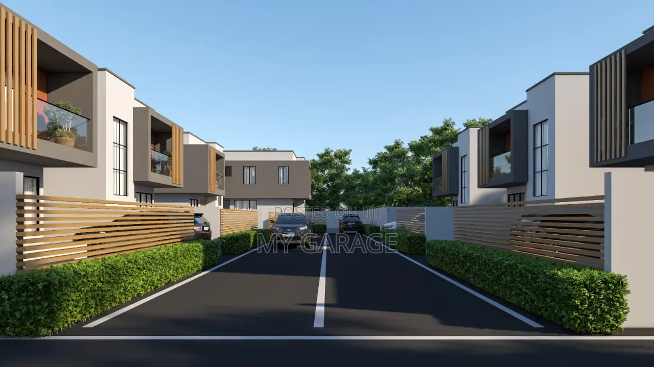 3bdrm Townhouse/Terrace in Amara Courts, Haatso for sale