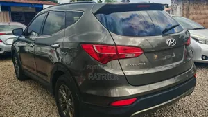 Hyundai Santa Fe Limited 4dr SUV AWD (3.3L 6cyl 6A) 2014 Gray