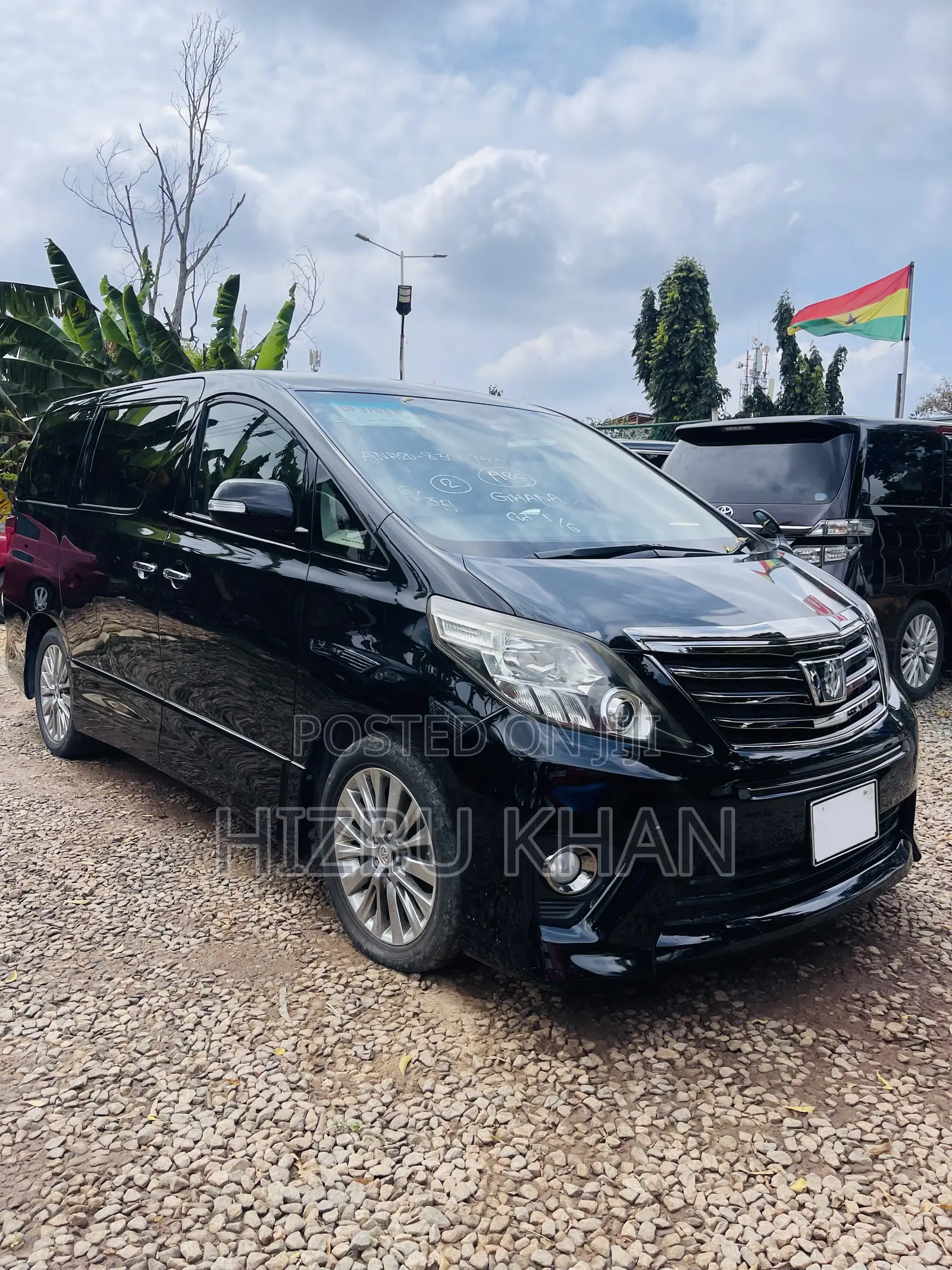 Toyota Alphard 2.4 Petrol FWD 2013 Black