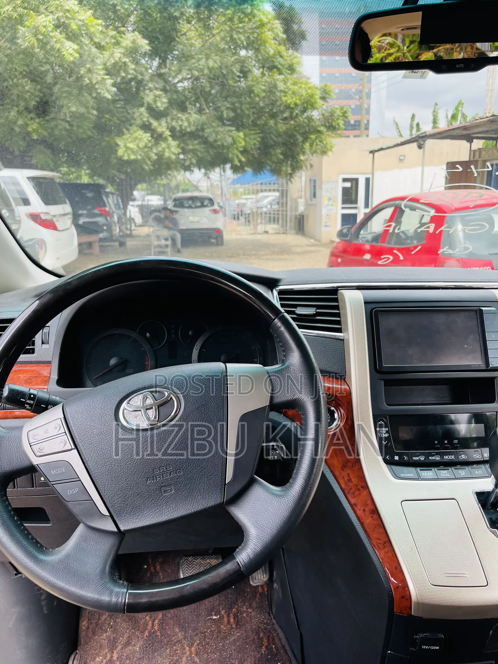 Toyota Alphard 2.4 Petrol FWD 2013 Black