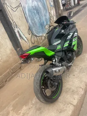 Kawasaki Ninja 400 2023 Green