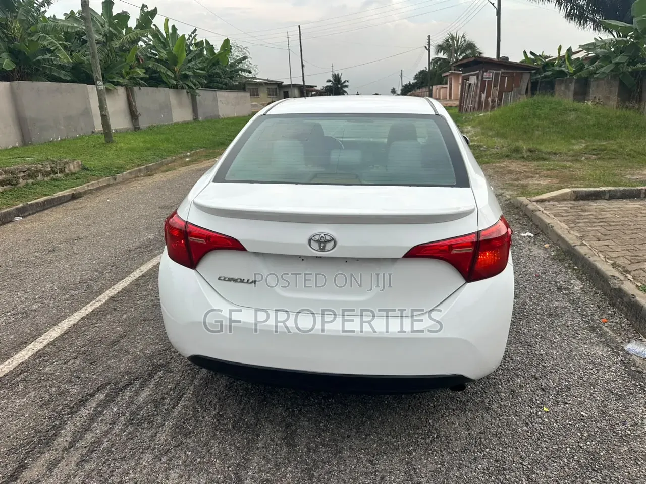 Toyota Corolla 2016 White