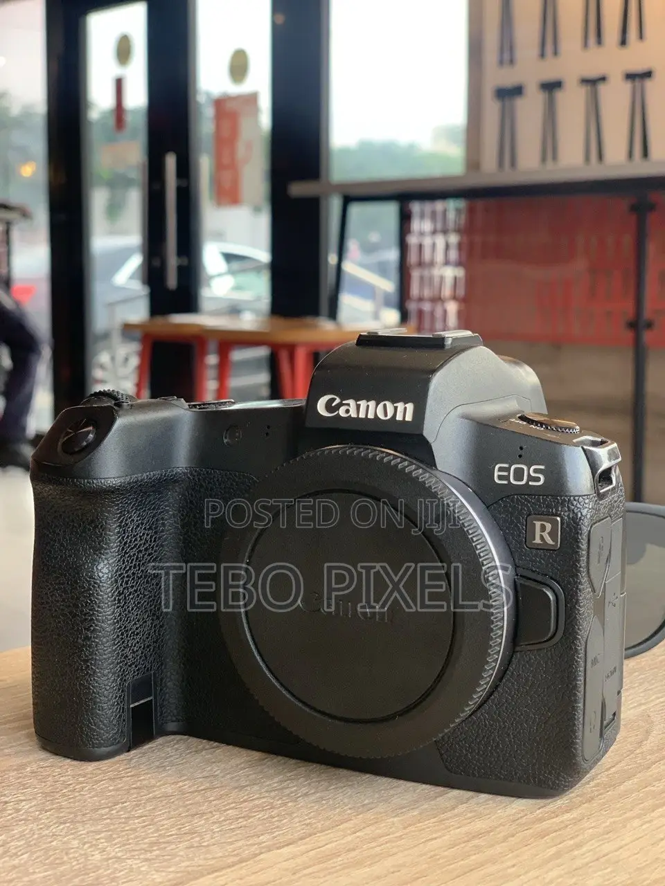 Canon EOS R (Body Only)