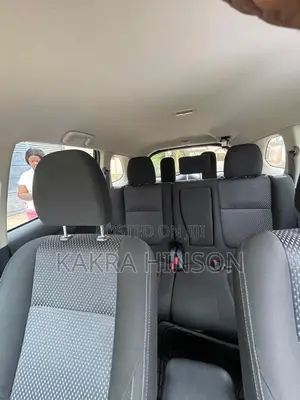 Mitsubishi Outlander 2018 Blue