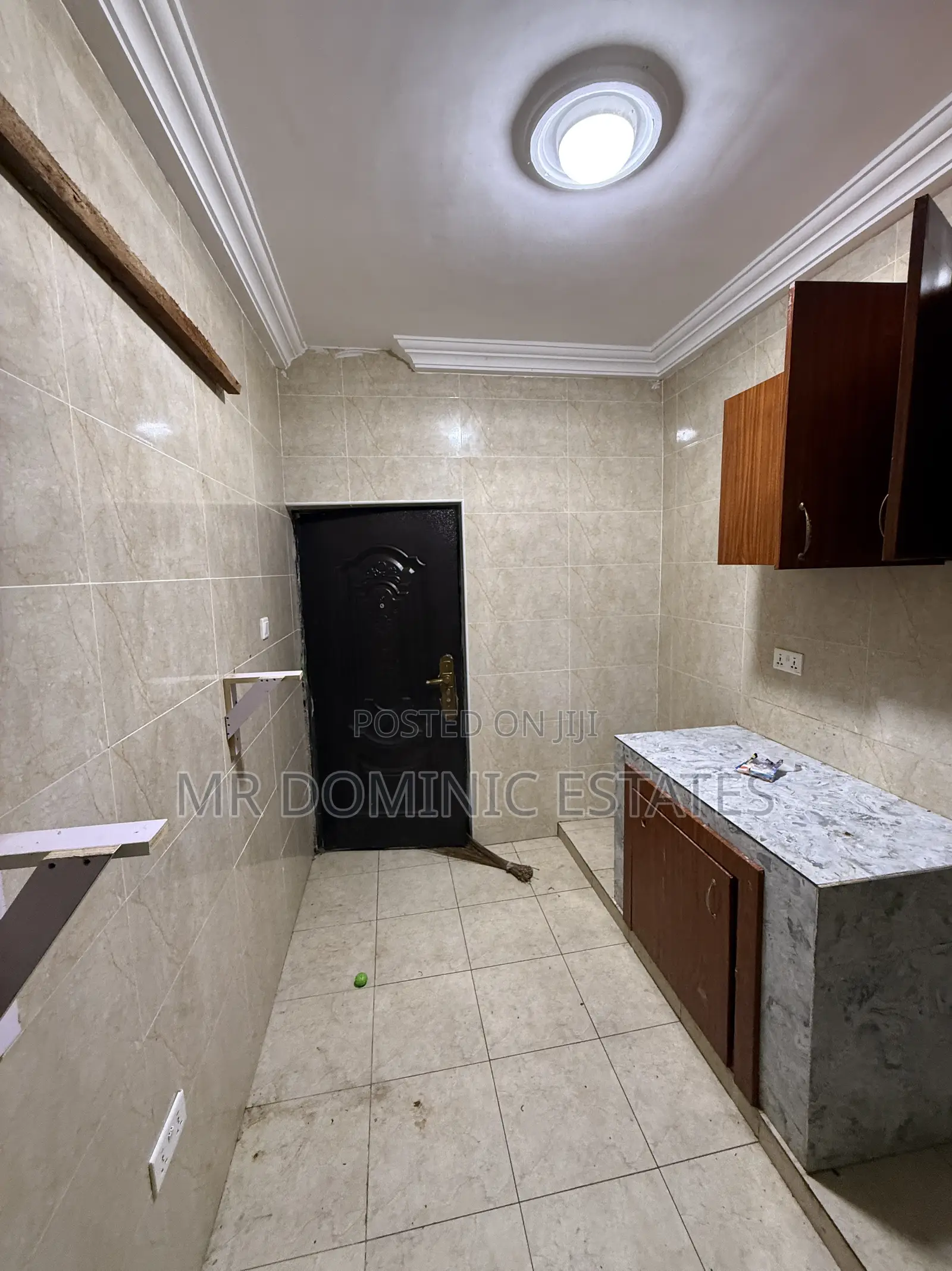 2bdrm Apartment in Mr Dominic, West Hills Mall Area for rent