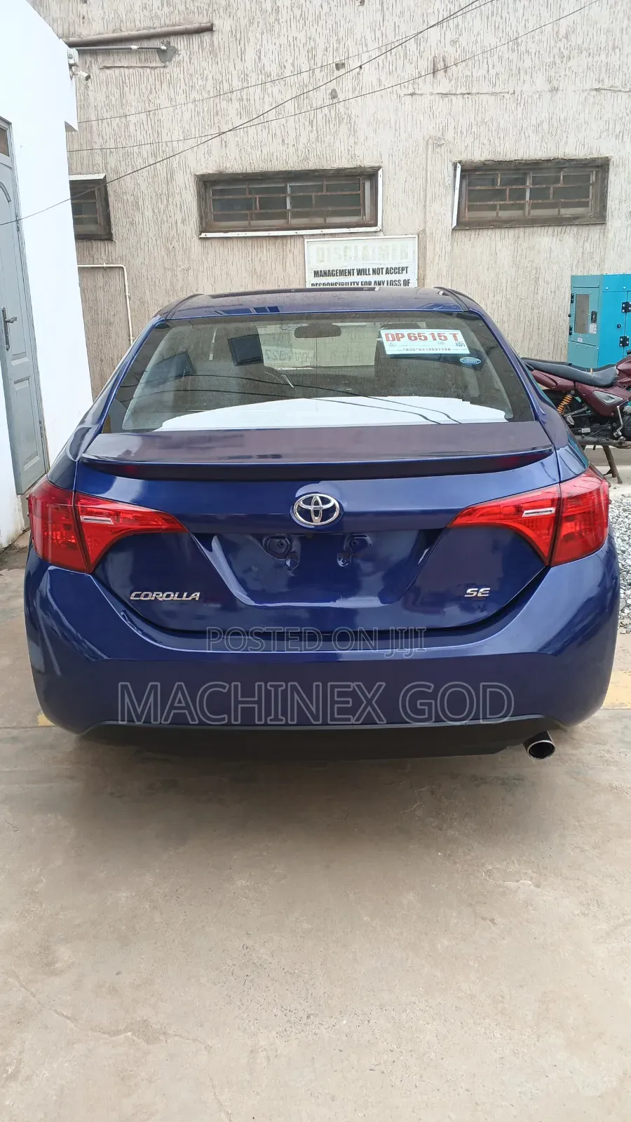 Toyota Corolla SE (1.8L 4cyl 2A) 2018 Blue
