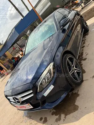 Mercedes-Benz C300 Sport 4Matic Sedan AWD (2.0L 4cyll 7A) 2016 Black