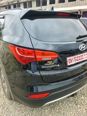 Hyundai Santa Fe 2016 Black