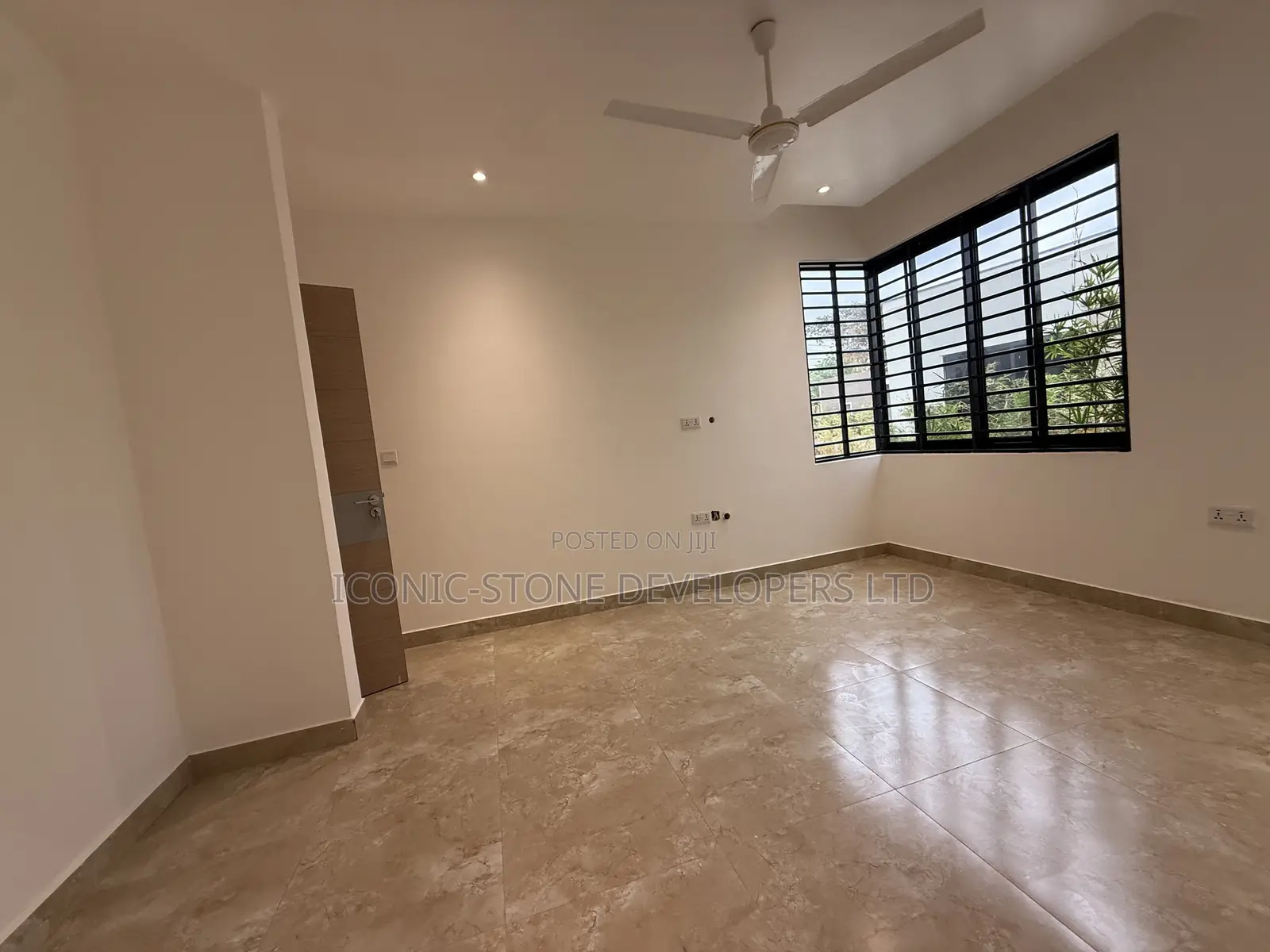 3bdrm Townhouse/Terrace in Adenta, Frafraha for sale