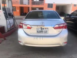 Toyota Corolla 2016 Silver