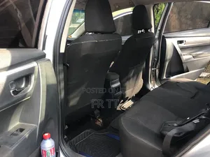 Toyota Corolla 2016 Silver