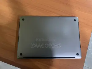 Laptop Apple MacBook 2018 16GB Intel Core i7 SSD 500GB