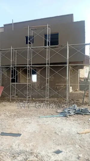 3bdrm Townhouse/Terrace in Amara Courts, Haatso for sale