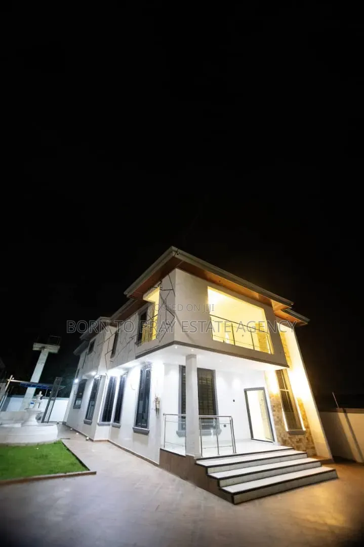 Furnished 4bdrm House in Born To Pray Estate, Ejisu-Juaben Municipal