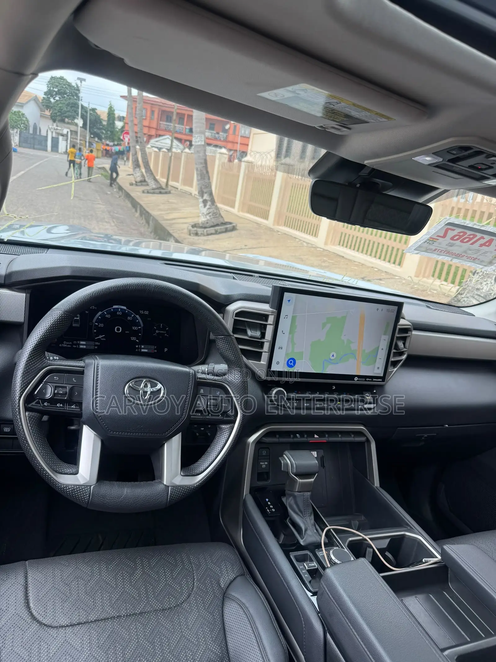 Toyota Tundra Limited CrewMax 5.5' Bed 2024 Silver