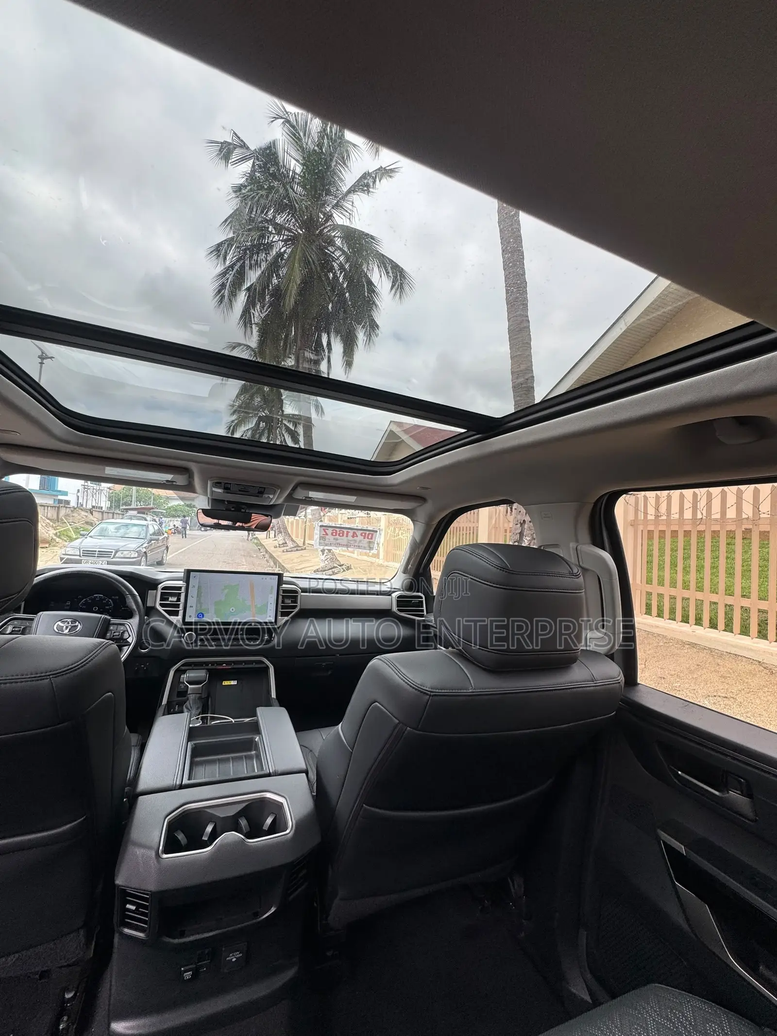 Toyota Tundra Limited CrewMax 5.5' Bed 2024 Silver