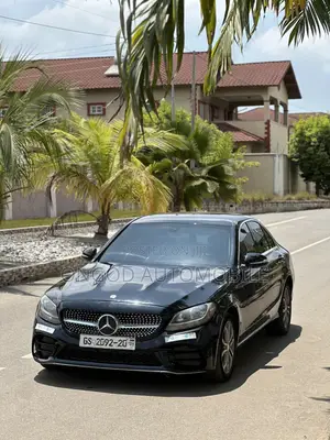 Mercedes-Benz C300 Luxury 4Matic Sedan AWD (2.0L 4cyl 7A) 2016 Black