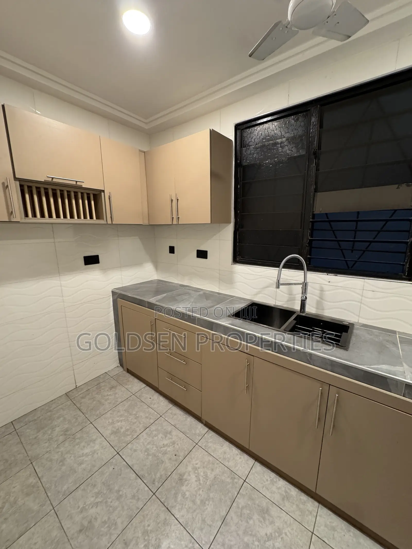 2bdrm Apartment in Mile 7 for rent