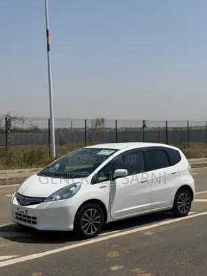 Honda Fit 2013 White