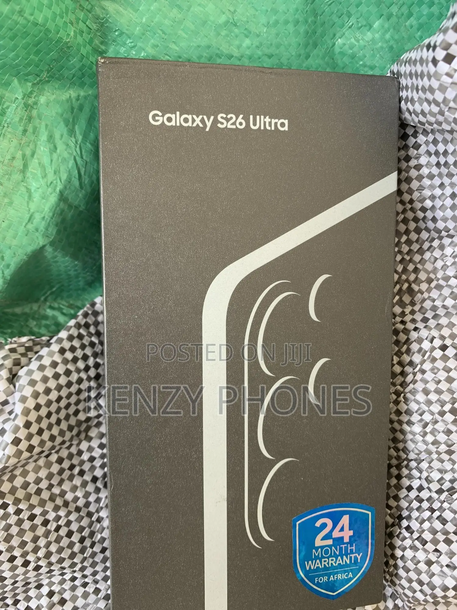 New Samsung Galaxy S26 Ultra 5G 1 TB Black